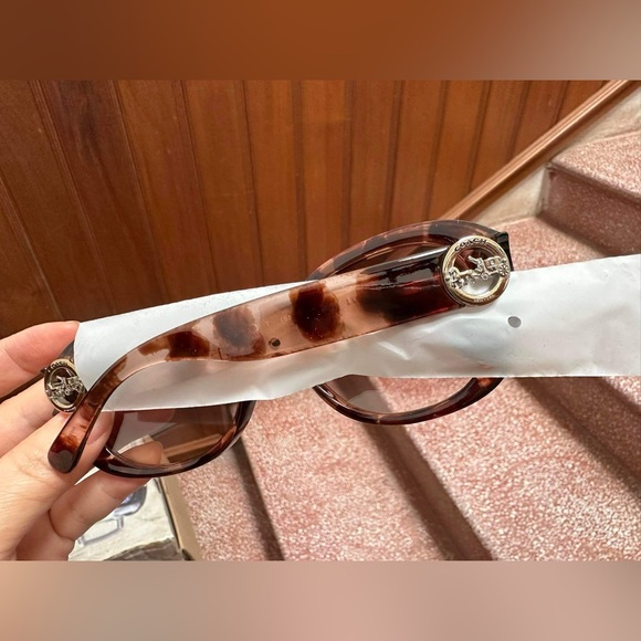 NIB - COACH Oversized Metal Soft Square Sunglasses - Pink Tortiose - Picture 5 of 6